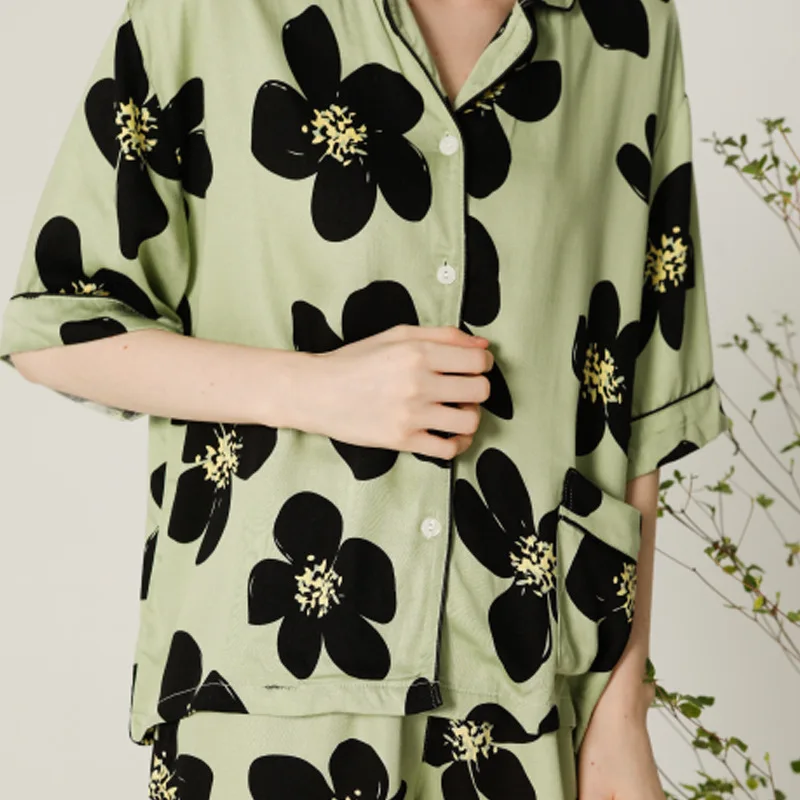 Summer Pajamas Thin Loose Pajama Tribute Satin Short-sleeved Shorts Casual Comfortable Sleepwear Dark Green Print Women Suits