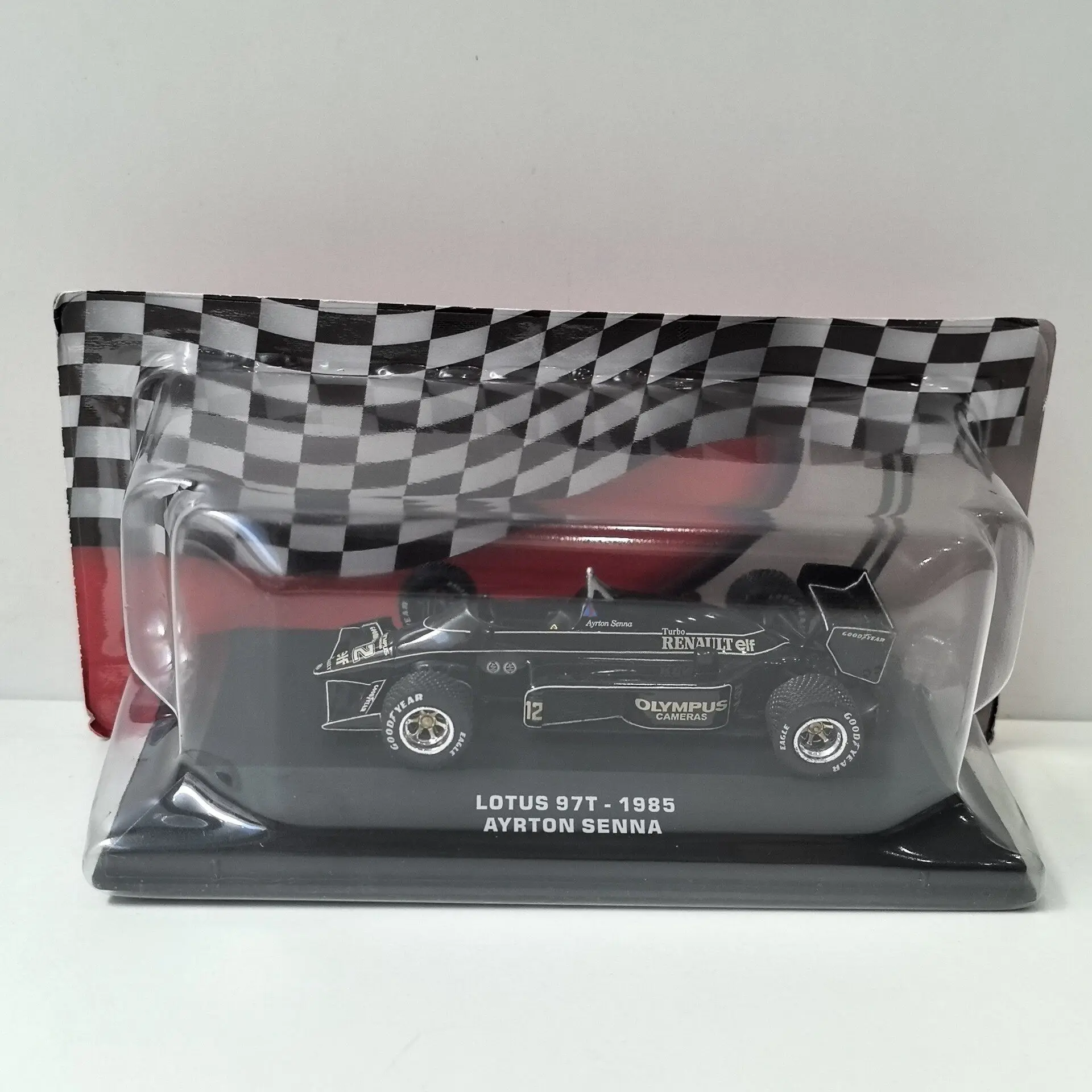 Фото Модель IXO в масштабе 1/43 LOTUS 97T 1985 года # Модель гоночного болида Формулы-1 W8 из сплава, масштаб 1:12 №1