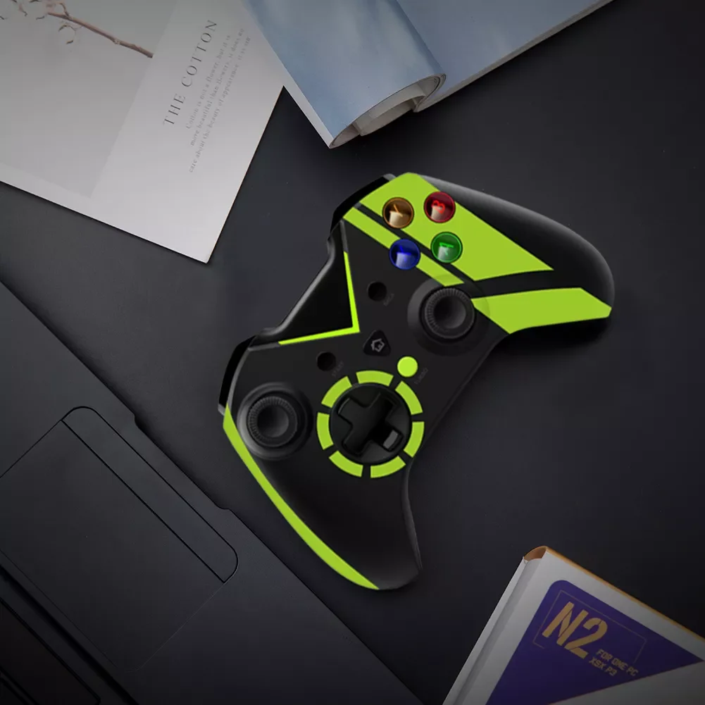 

Game Controller Professional 2.4G Wireless Gamepad Controller with Six Axes with USB Data Cable for Xbox One Windows 10/8/7