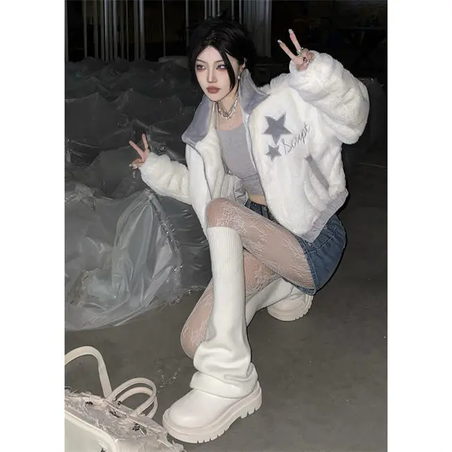 Укороченная зимняя одежда в стиле Харадзюку Женские винтажные пушистые пальто