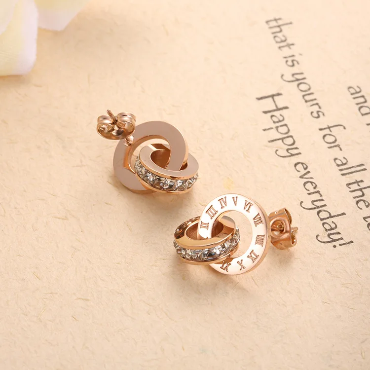 Серьги-гвоздики с кубическим цирконием и римскими цифрами двойные круглые