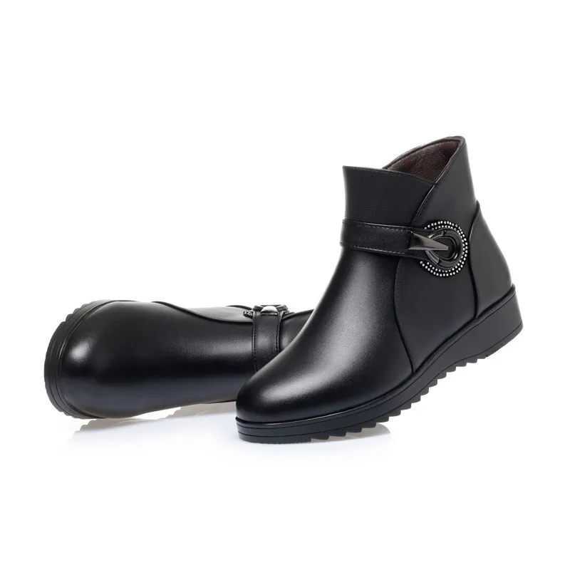 AIYUQI Mother Winter Boots Wedges Large Size 41 42 43 Ladies Short Boots Shiny New Natural Wool Warm Non-slip Female Snow Boots