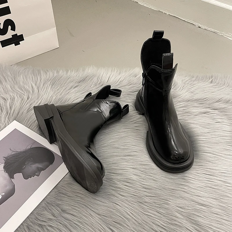 2022 Winter New Round Head Platform Women's Casual Boots Fashion Square Heel Genuine Leather Women's Ankle Motorcycle Boots