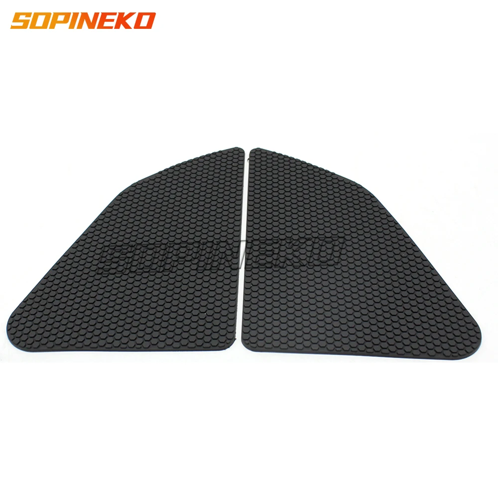 Рисунок 3 - Аксессуары DesertX для мотоцикла