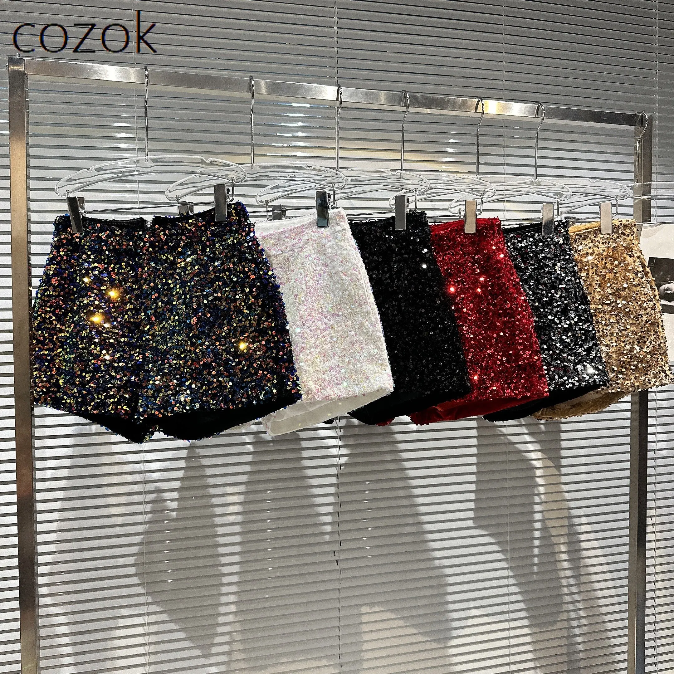 New Women's Spring Summer Black Velvet Shorts Women Sequined Shiny Versatile Short Pants Clubwear Shorts Hot Pants Streetwear