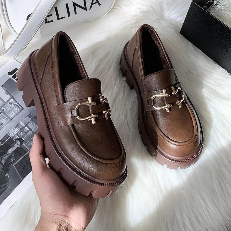 

2021 Spring and Autumn New Women's Flat Shoes Ladies Leather Platform Shoes Casual Buckle Shoes Ladies Fashion All-match Shoes