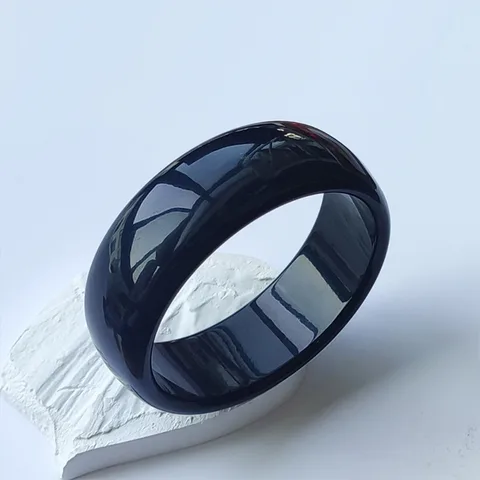 Акриловый браслет, чёрный
