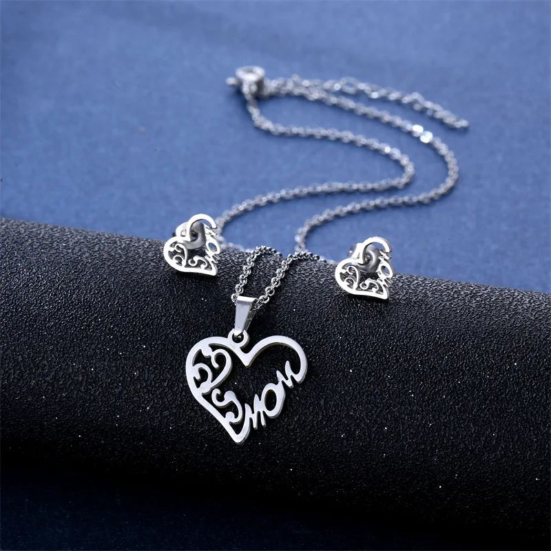 

Mother's Day Jewelry Set Gift Stainless Steel Mama Love Heart Rose Flower Pendant Necklace Earrings Mom Thanksgiving Gift