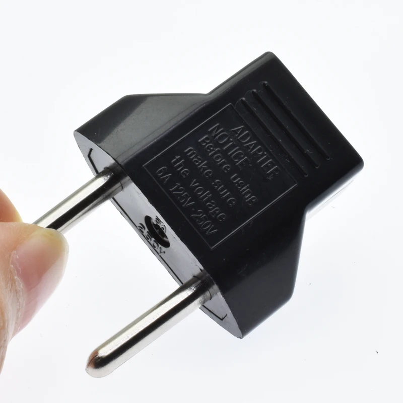 Портативное универсальное зарядное устройство переменного тока с вилкой US на EU