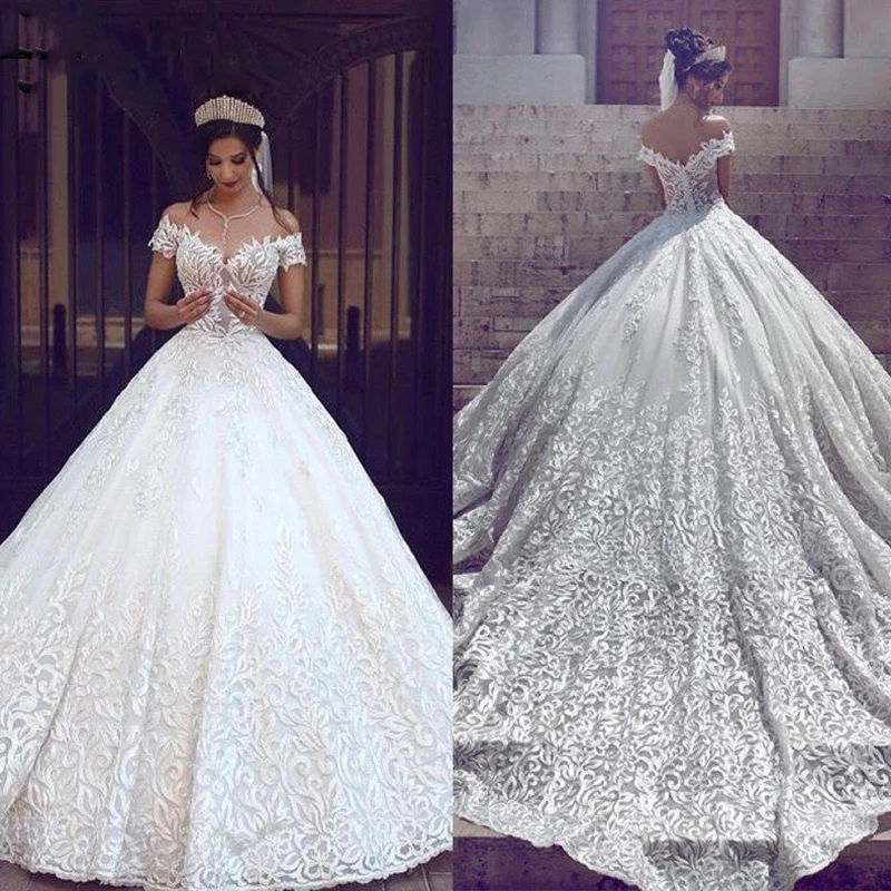 

Luxury Dubai Arabic Wedding Dress Ball Gown Vestido de noiva Lace Appliques Sweetheart Bridal Gowns Long Train Bride Dress