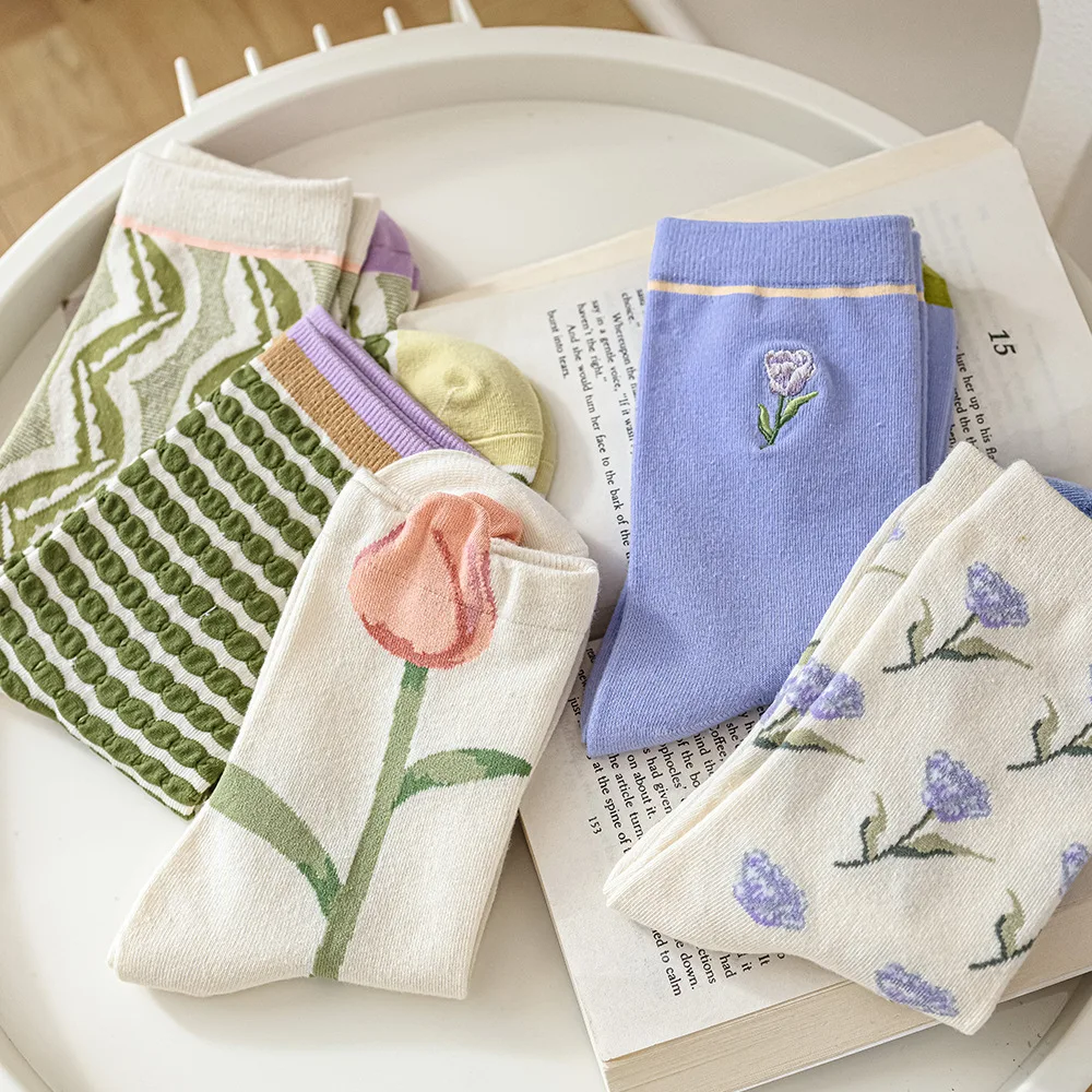 

5 Pairs Women Sock Cotton for Autumn Winter Fashion Flower Design 2022 New Arrival Leather Shoes Socks