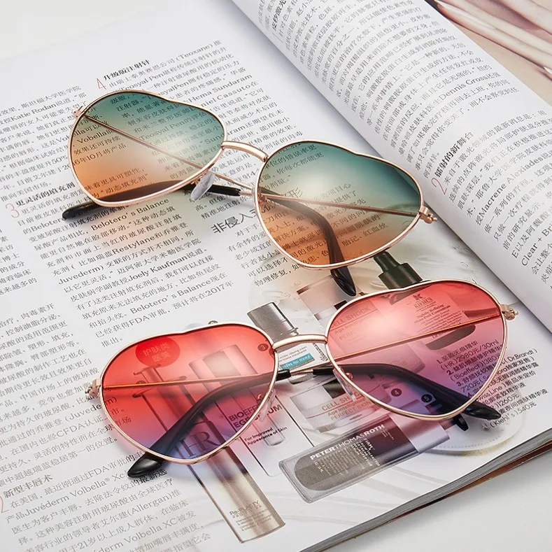 

Vintage Outdoor Sport Cycling Sunglasses Ladies Heart Metal Frame Sunglasses Women Brand Designer Retro Heart-shaped Sun Glasses