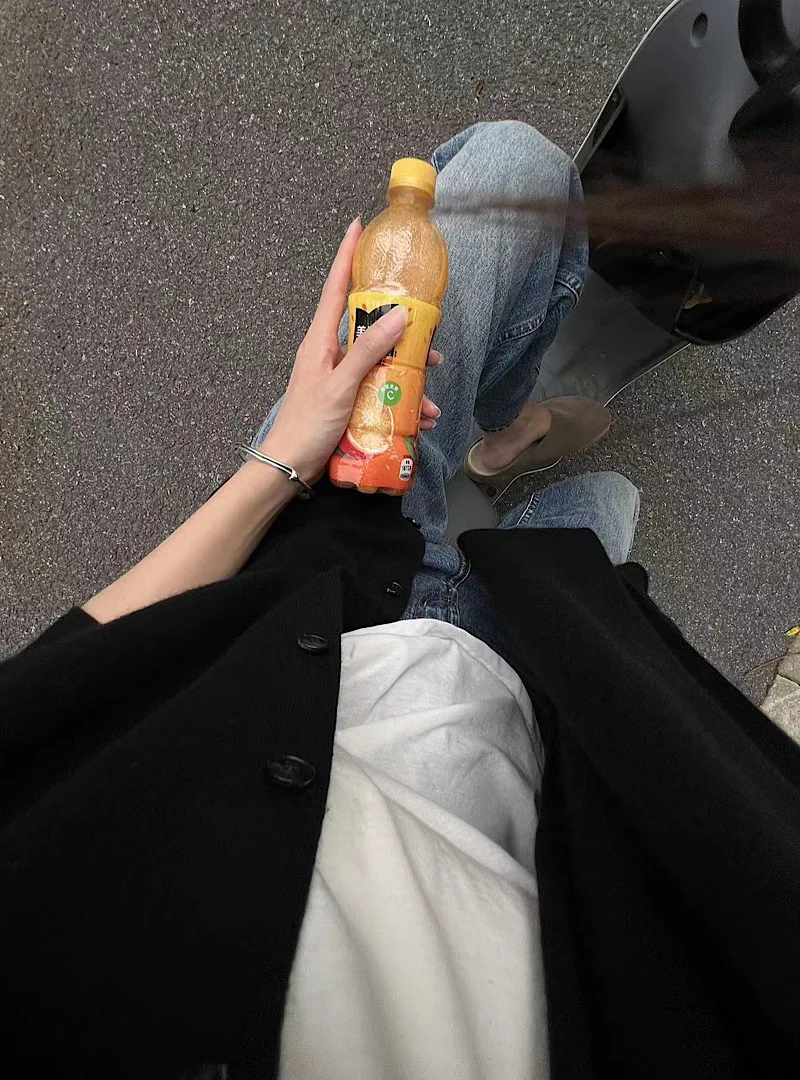 Темпераментный черный вязаный кардиган с лацканами в стиле ретро женский