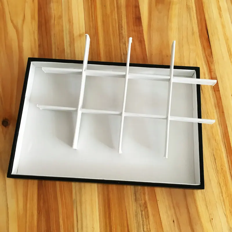 1 PCS Paper Card 12 Leather White Necklace Bracelet Loose Bead Jewelry Display Plate Of 350 X 240X30 mm