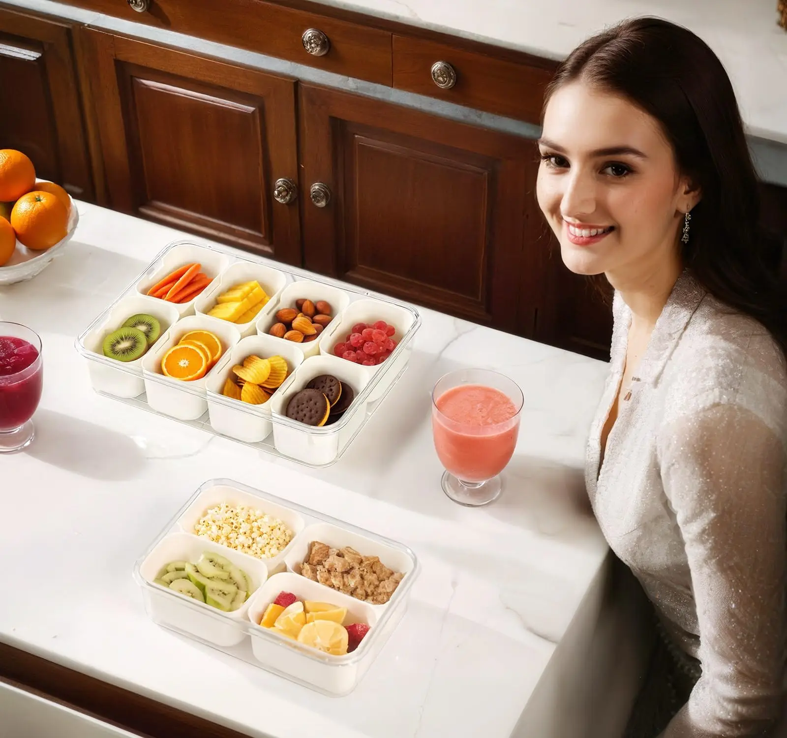 Контейнер для снэков с крышкой и ручкой