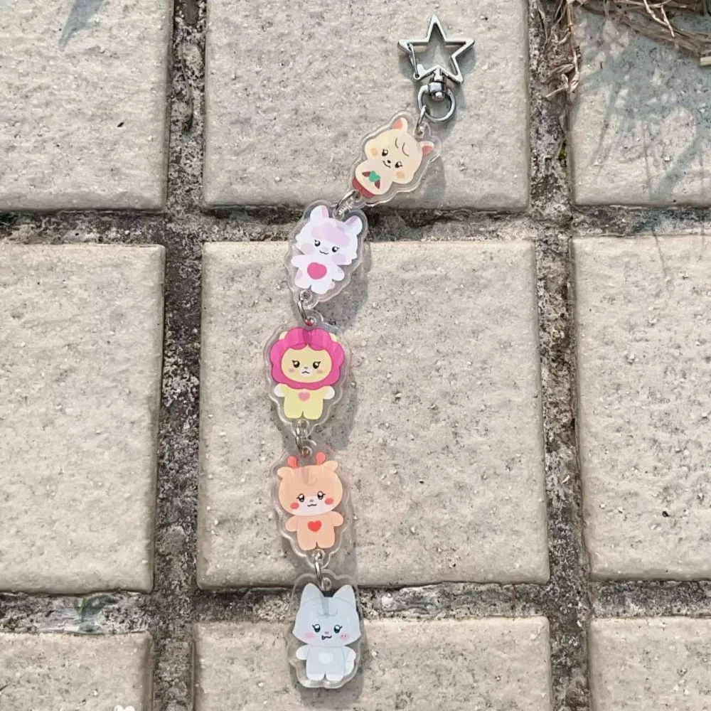 Kpop Idols мультфильм TWICE RIIZE ZB1 ATEEZ прекрасный акриловый милый брелок Kawaii изображение