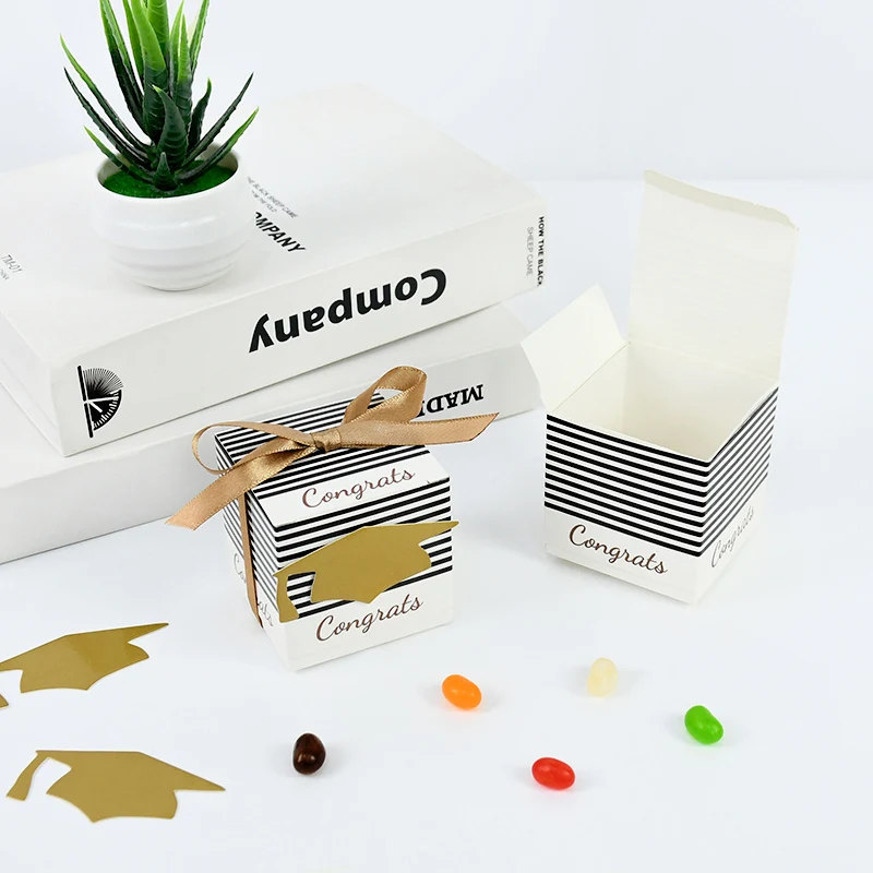 

10/20pcs Graduation Bachelor Cap Candy Box Congrats Gift Packaging Boxes Bags for Celebration Congrats Party Decoration Supplies
