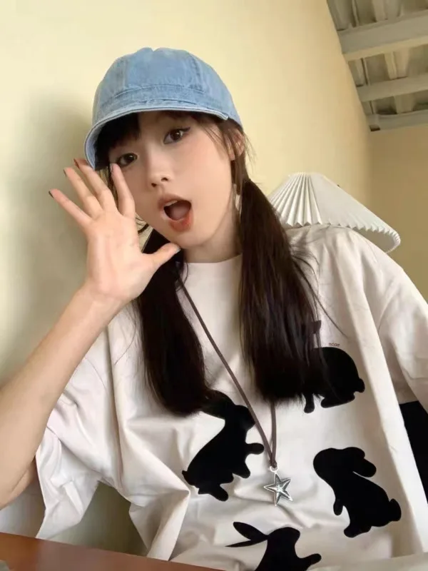 Женская летняя футболка с коротким рукавом и круглым вырезом