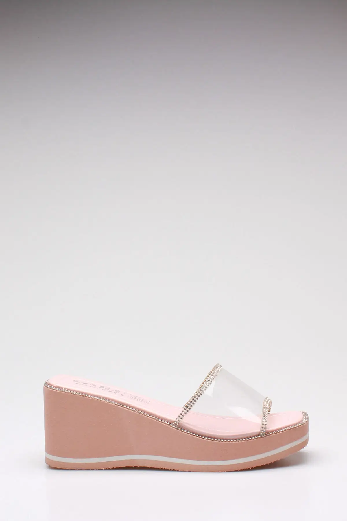 

Powder women slippers
