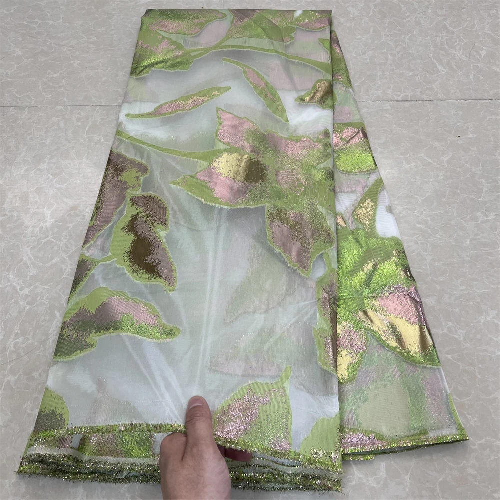 Жаккардовое нигерийское кружевное платье