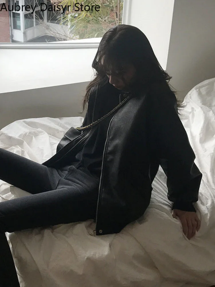 Korean Fashion Black Leather Jacket Women Outwear Moto Biker Zipper Pu Coat Winter Warm Loose Streetwear Faux Leather Jacket Y2k