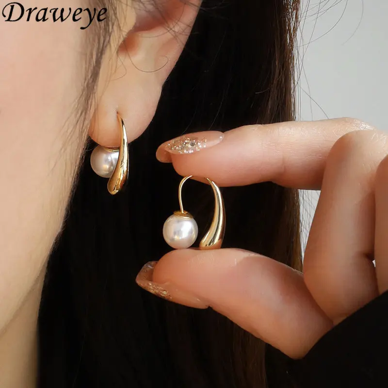

Draweye Water Drop Stid Earrings for Women Pearls Irregular Elegant Vintage Aretes De Mujer Korean Fashion Sweet Jewelry