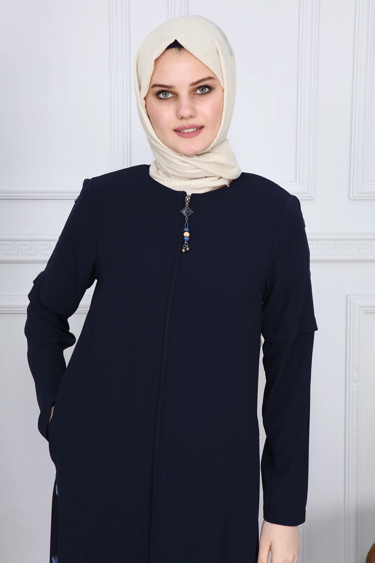

Sides Beads detailed ferace MDC2151 Navy Blue