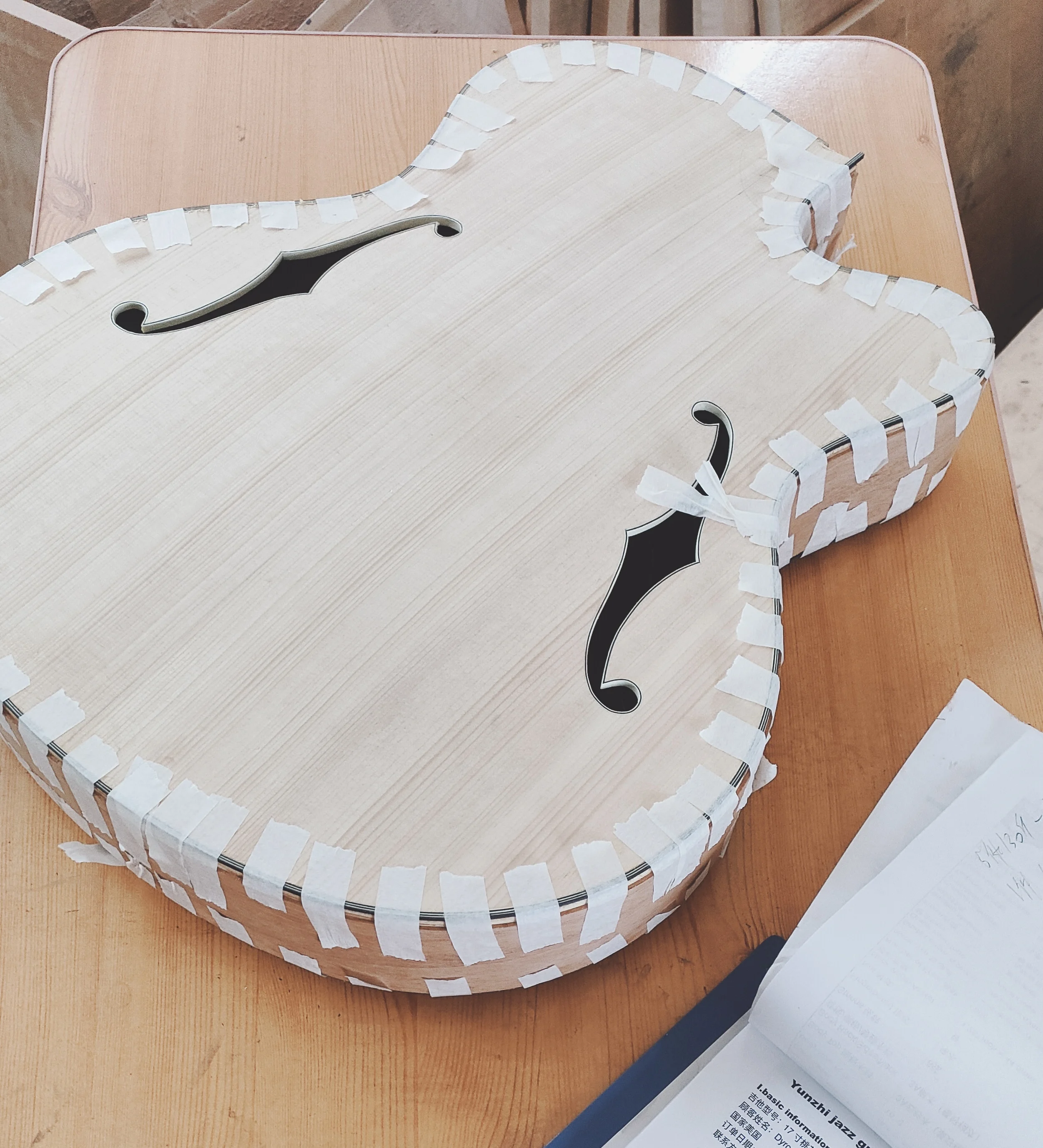 Акустическая джазовая гитара Gypsy Maple с арочным верхом, полностью ручной работы (art.: 3920d7efdcea7) - 3920d7efdcea7