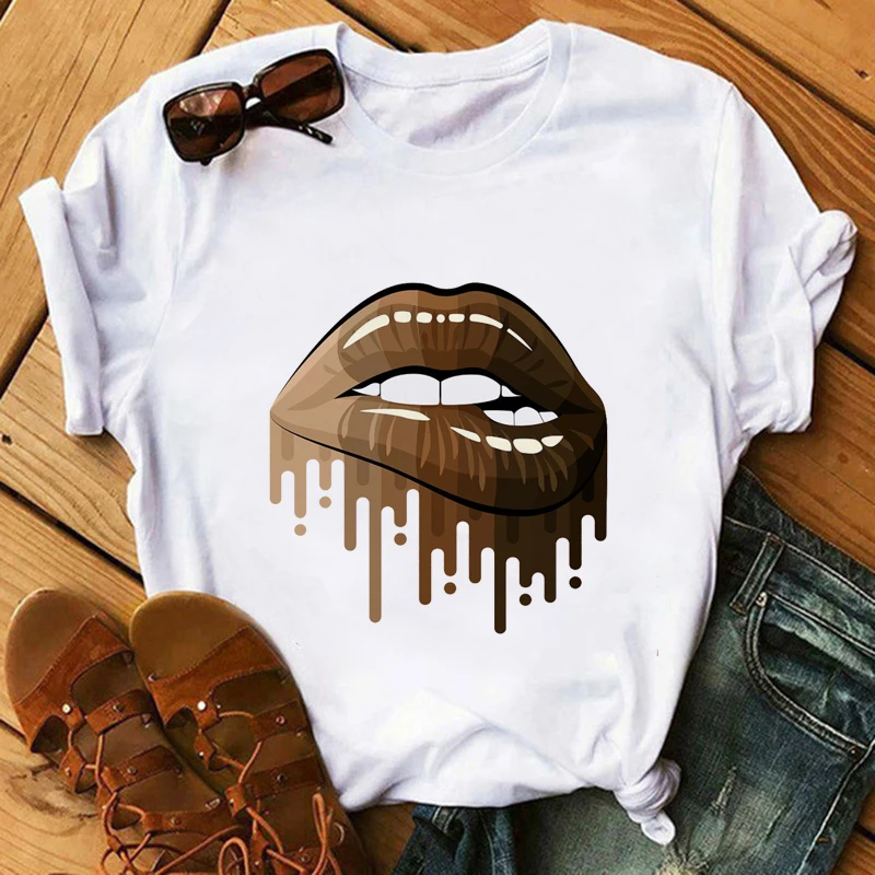 

Женская Черная футболка с принтом «Поцелуй губ», летняя забавная футболка с леопардовым принтом, женская футболка в стиле Харадзюку, Прямая...