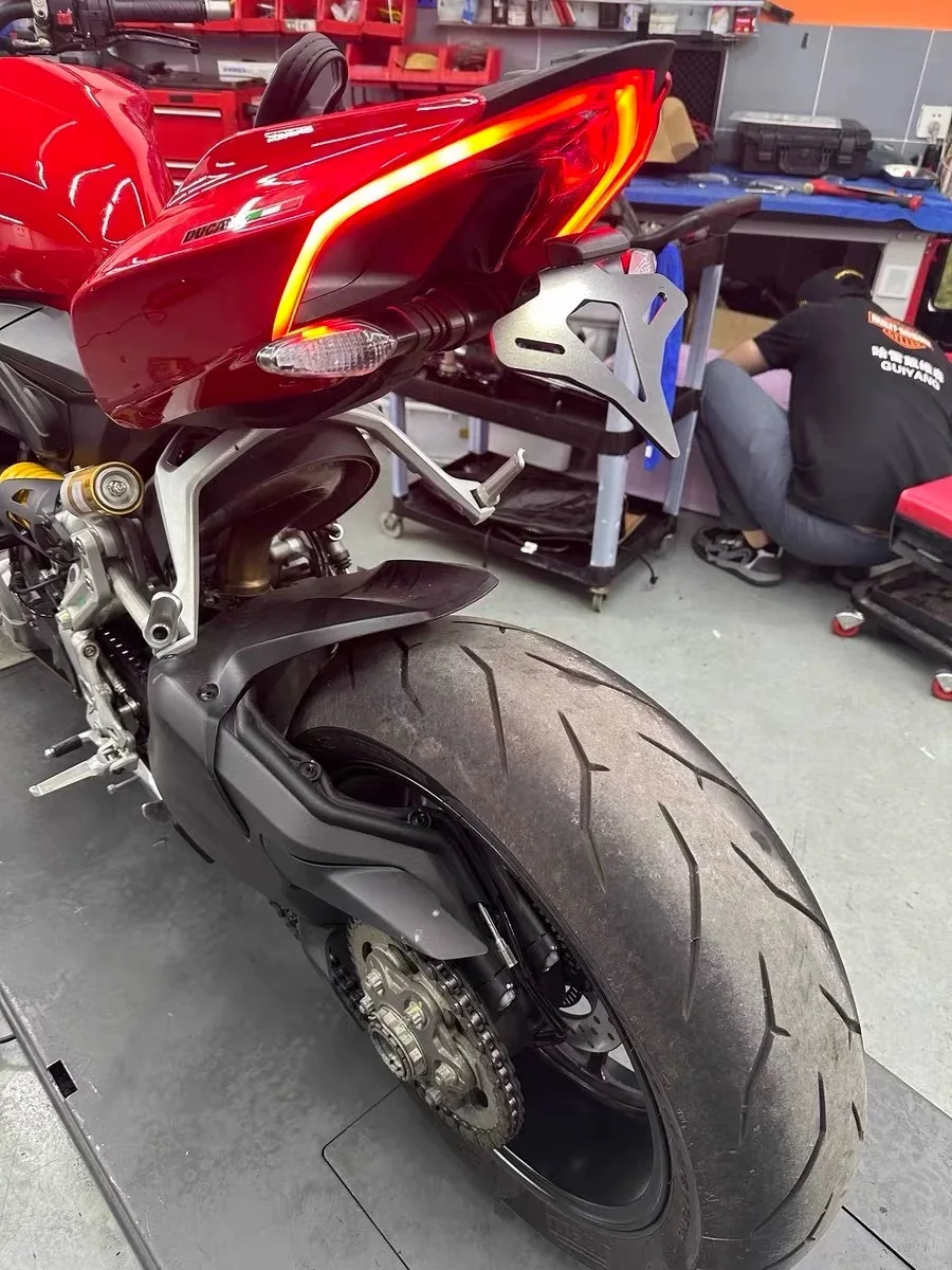 Фото Держатель лицензии мотоцикла для DUCATI Panigale V4 V4S Streetfighte V4 V2, хвостовой элиминатор, модифицированные стальные аксессуары для номерного знака №2