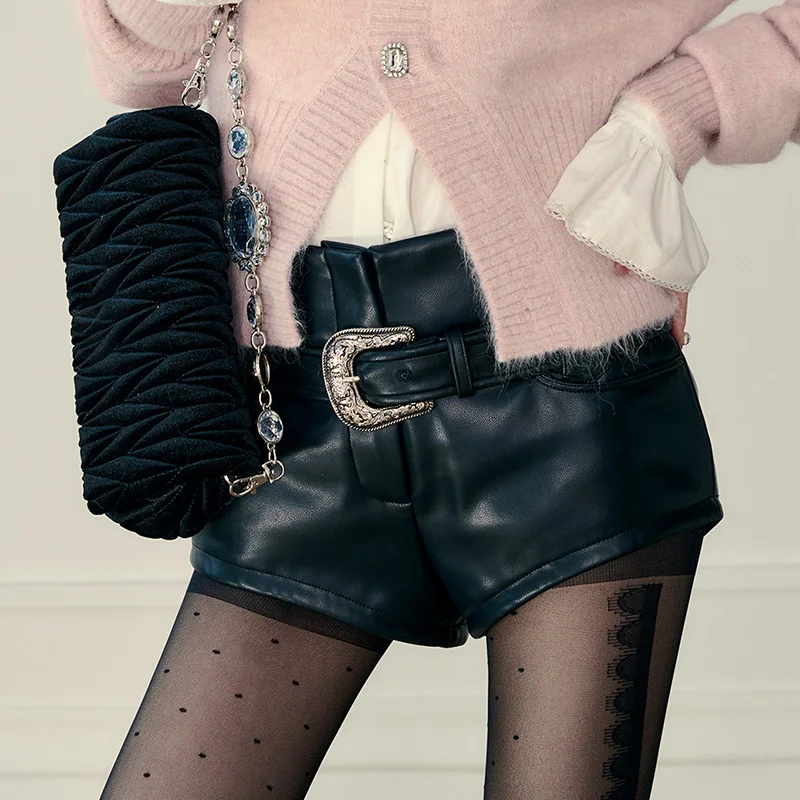 Lady Summer Leather Shorts Real Sheepskin Leather Pants Metal Buckle 2023 Sexy Pants With Belt TF5325