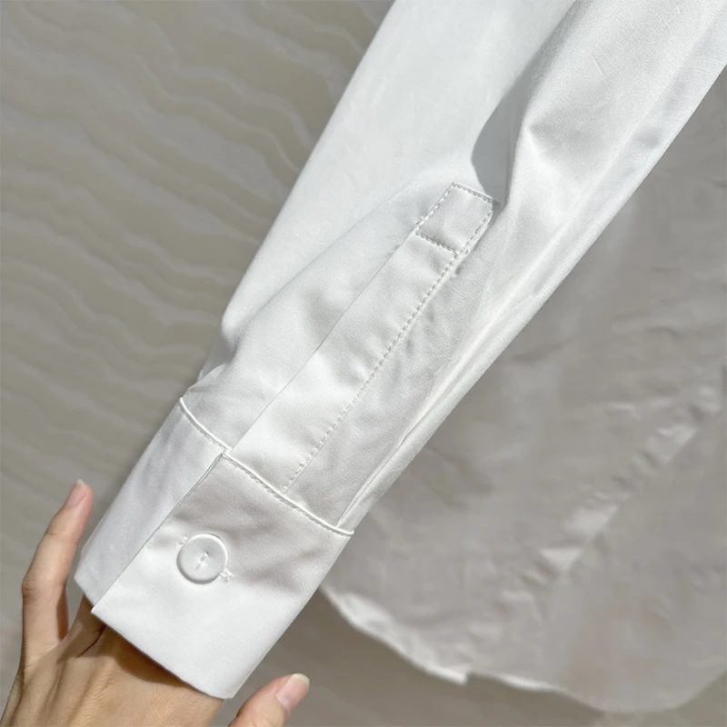 Женские рубашки 2024 новые свободные хлопковые топы брошь на металлических