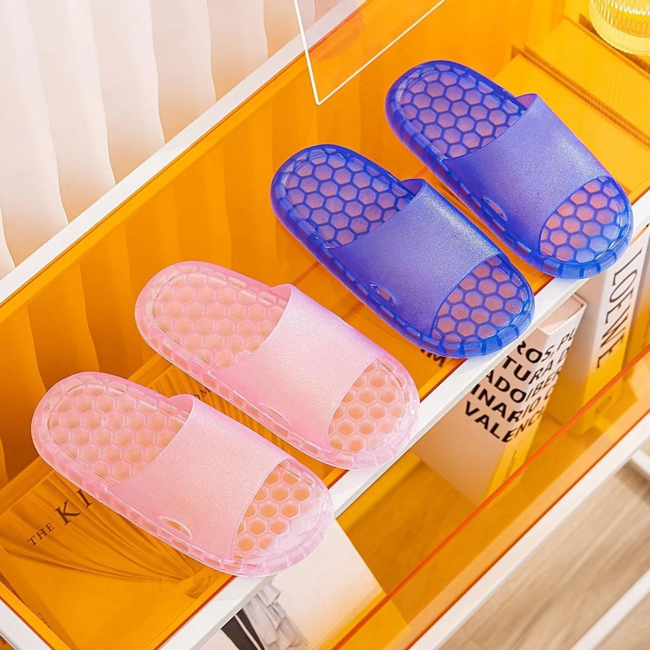 Рисунок 5 - Тапки летние однотонные Симпатичные