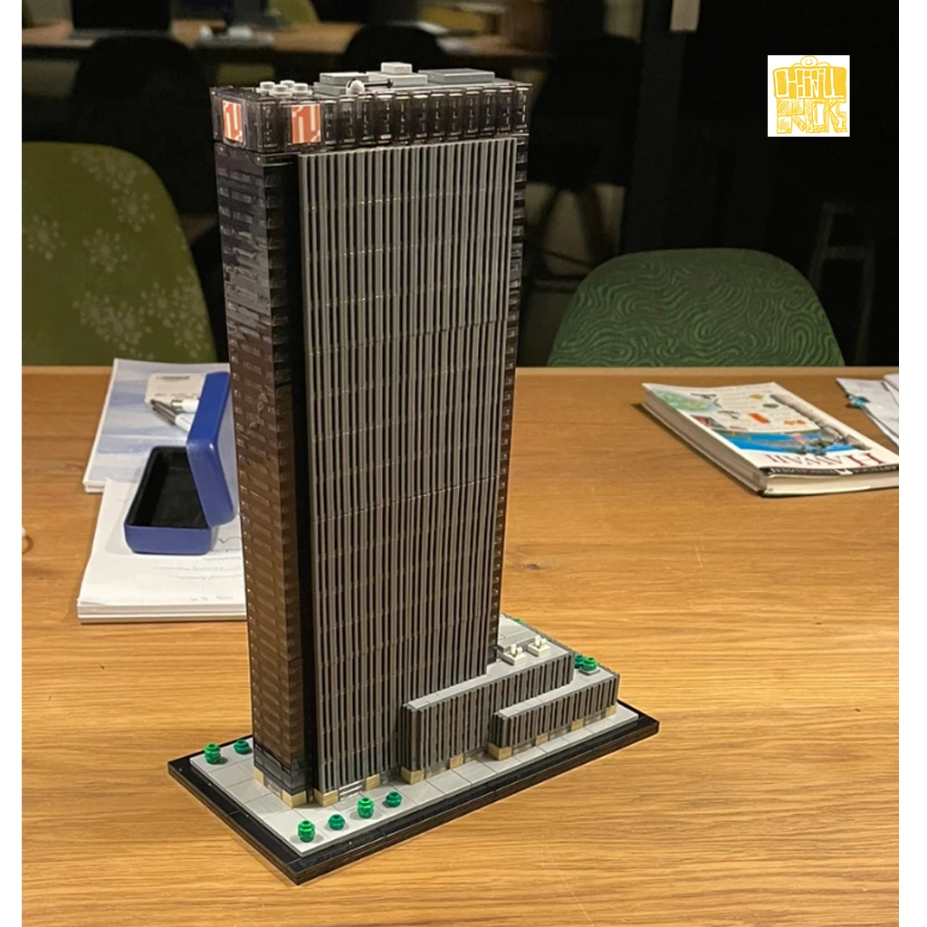 Женская модель в масштабе 1:800 с PDF-рисунком строительные блоки кирпичи игрушки