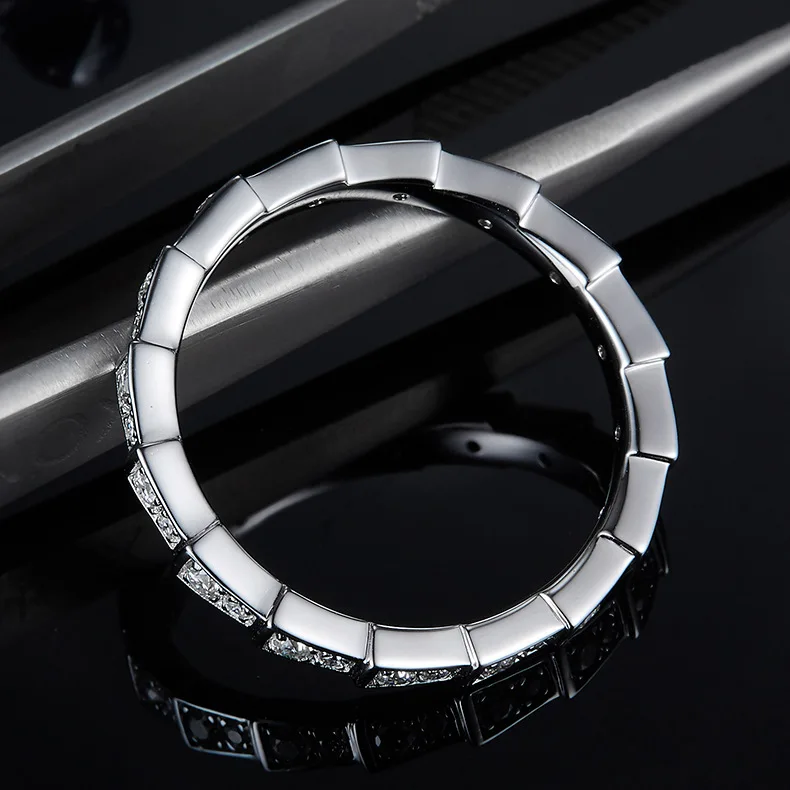 Creative Luxurious Snake Shaped 0.5CT Moissanite Exquisite S925 Women's Ring For Fashion Party Commuting Jewellery