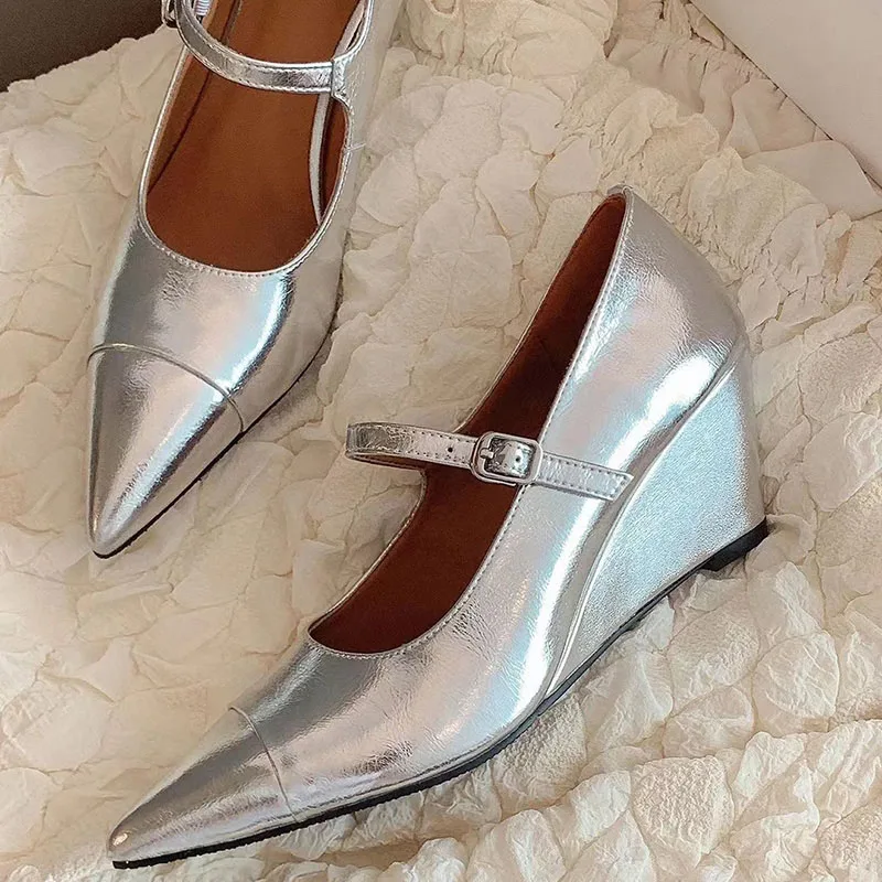 

Mary Jane Shoes 2023 New Summer Pointed Toe Low Heel Women Shallow Single Pumps Women Fashion Buckle Shoes