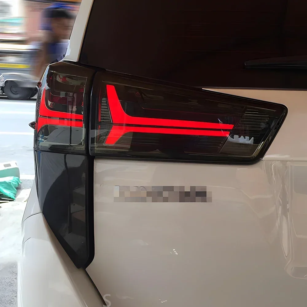 Для Toyota Innova 2016-2020 автоматическая задняя лампа в сборе обновленный светодиодный