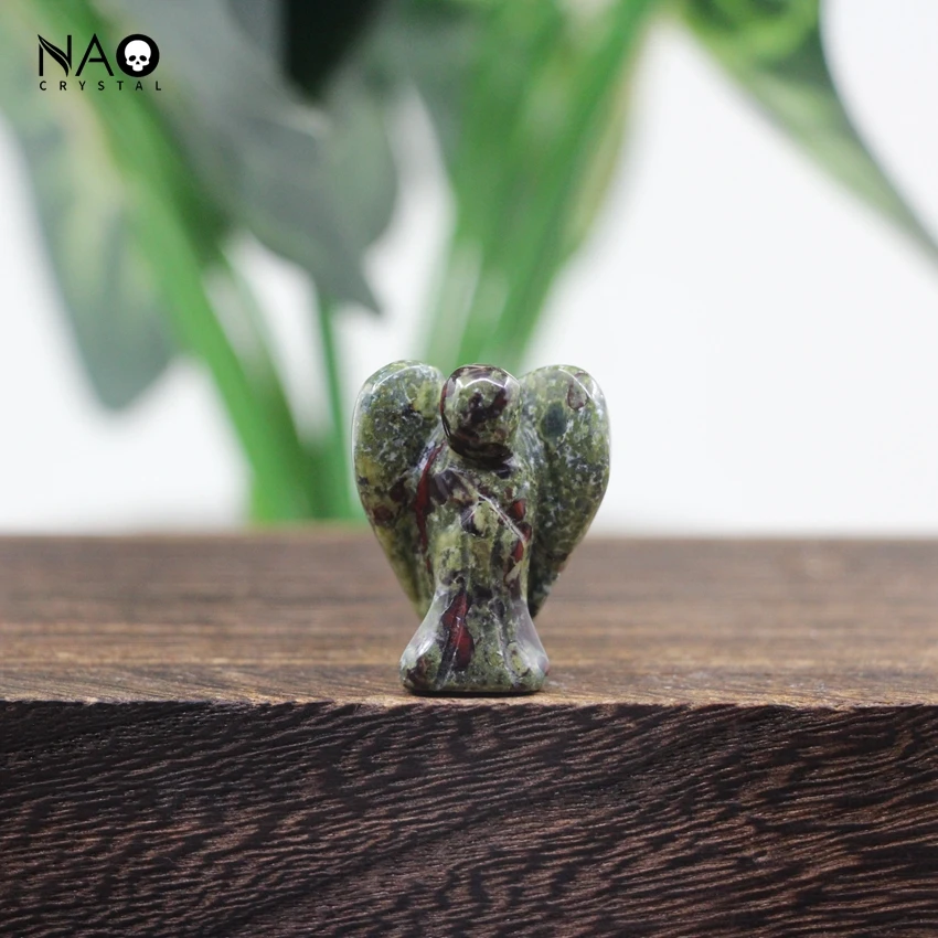 

Мини-статуэтка ангела из камня