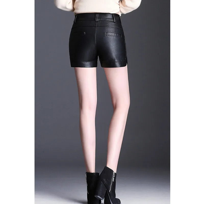 UHYTGF Spring And Autumn Leather Shorts Female Korean Version Loose Wide Leg Pants High Waist PU Leather New Women's Shorts17