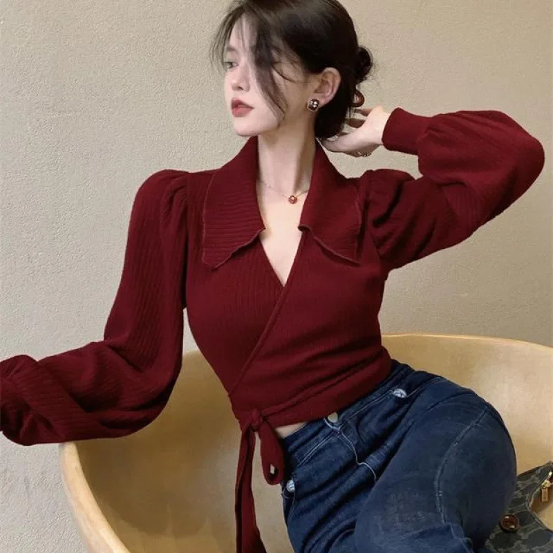 Женский трикотажный топ с бантом на воротнике для осени/зимы винно-красного