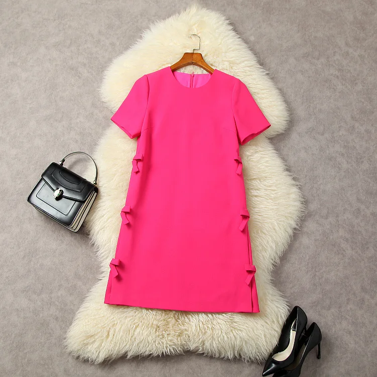 

Женская одежда в европейском и американском стиле, новинка весны 2023, модное цельнокроеное платье с круглым вырезом и коротким рукавом и бантом