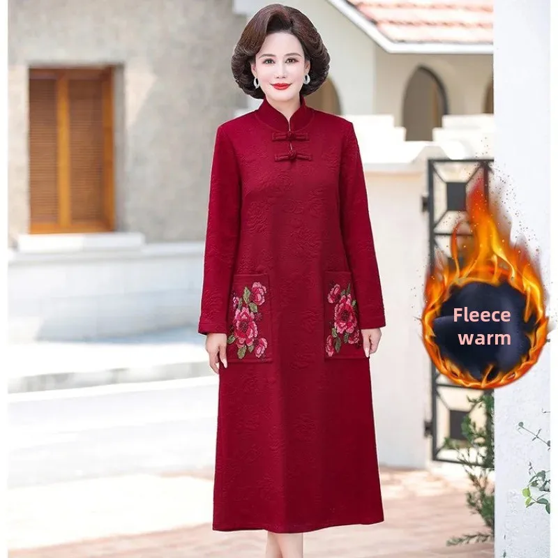 Новинка 2024 стильное утепленное китайское платье с флисовой подкладкой бежевое