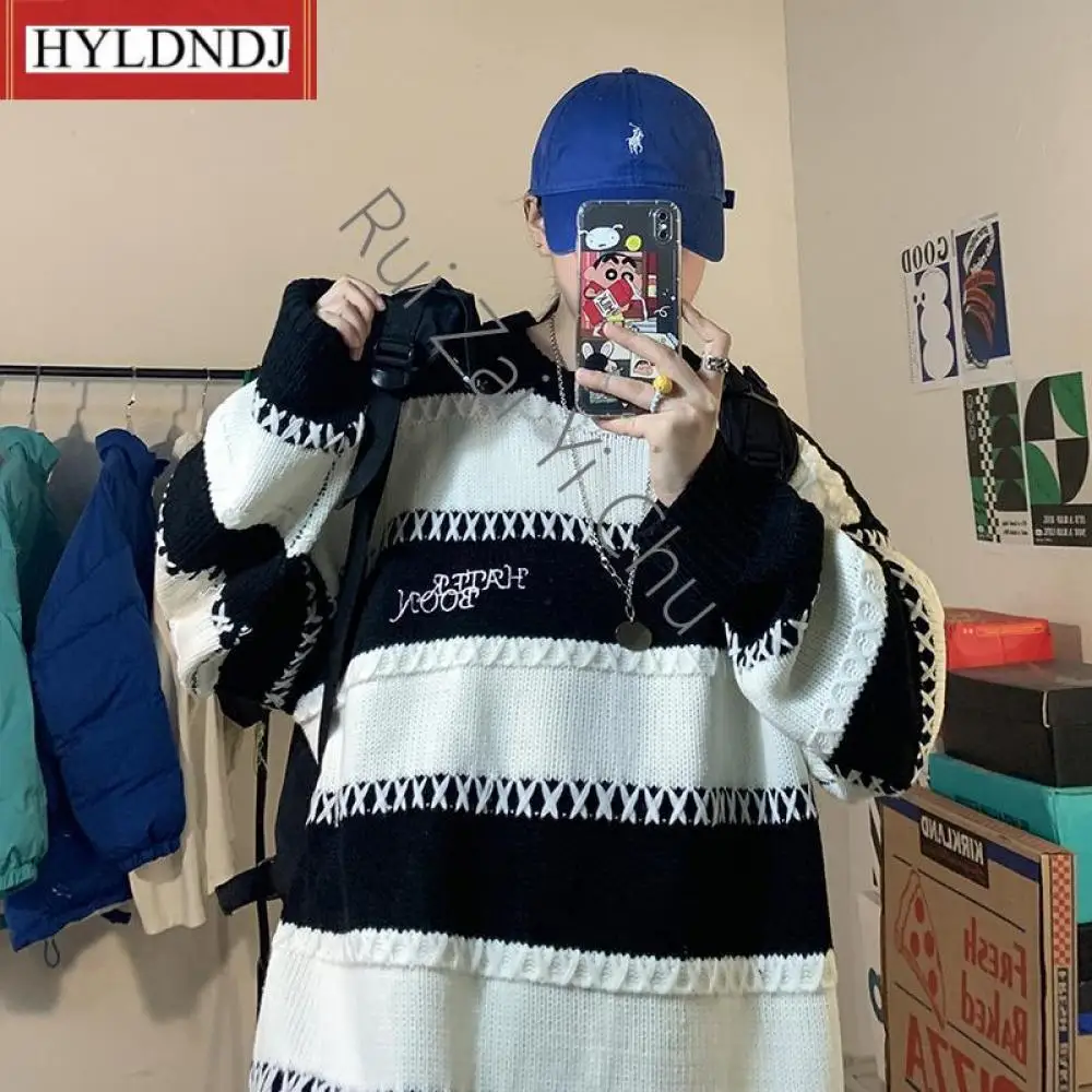 Men Sweaters Coat New Klein Blue Sweater Men's Design Sense Niche Lazy Wind Couple Sweater Autumn Winter Oversize Stripe Top