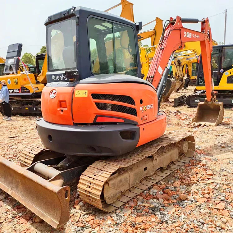 Рисунок 2 - Недорогой гусеничный экскаватор