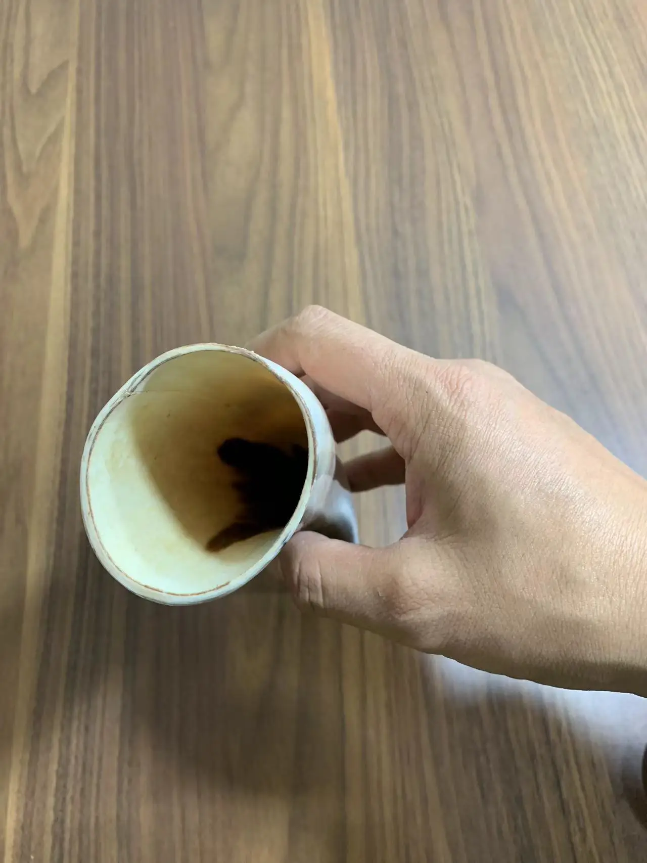 Черно-белый рог викингов уникальный натуральный массажный яка стоячий цилиндр