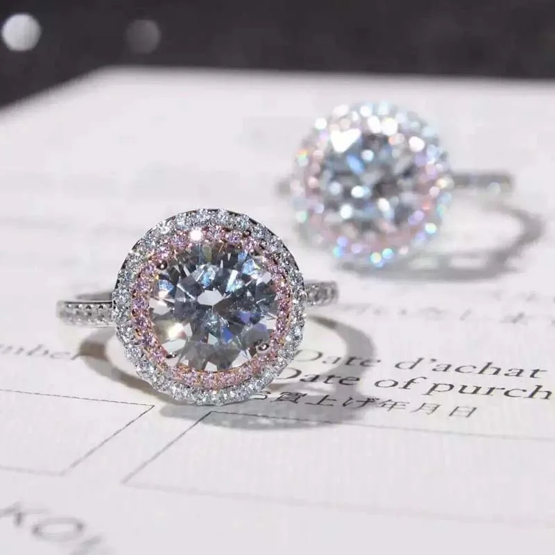 

Женское кольцо из серебра 925 пробы с натуральными бриллиантами VS2