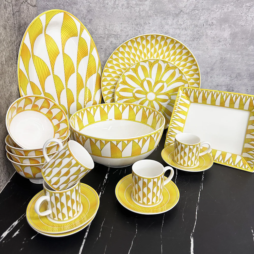

Желтая обеденная тарелка в скандинавском стиле с подсолнухом из костяного фарфора, десертная тарелка, Французский цветок, винтажный керамический Западный Обеденный набор, Тарелки и блюда