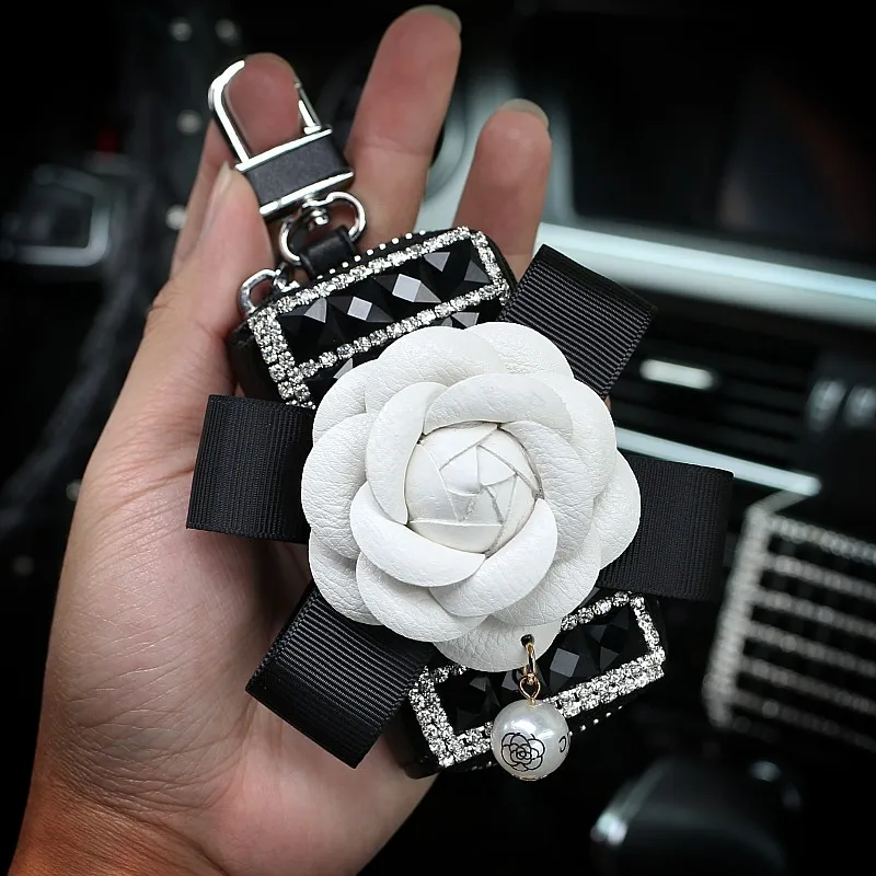 

Luxury Diamond Flower Genuine Leather Car Key Case Key Cover For Women Grils Rhinestones Auto Key Holder Cover Zipper Key Bag