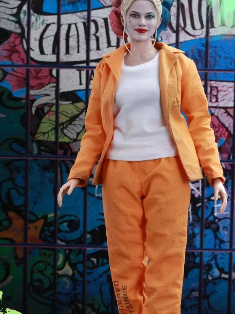 

HT hottoys Hot Toys MMS407 MMS-407 Female Clown Joker Prisoner Ver 1/6 Collectible Action Figure Toy Doll Model Body In stock