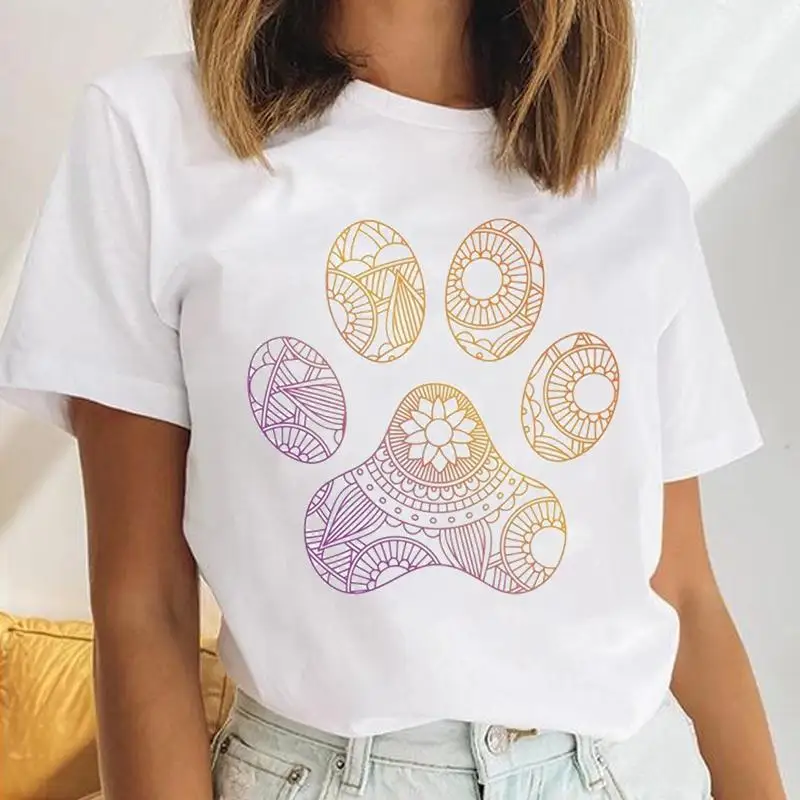 

Футболка женская с коротким рукавом и принтом «Собачья лапа»